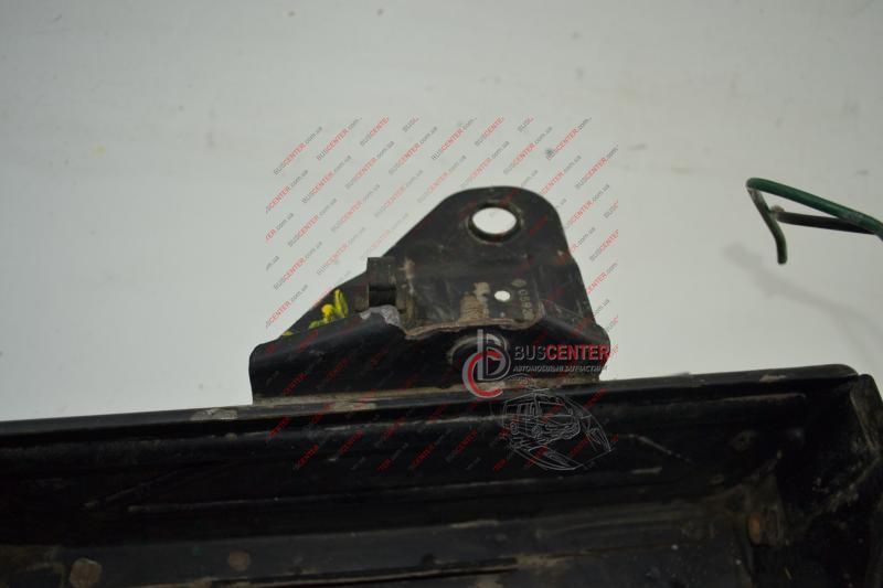 Кронштейн крепления аккумулятора Renault Trafic 8200138875 95911 фото