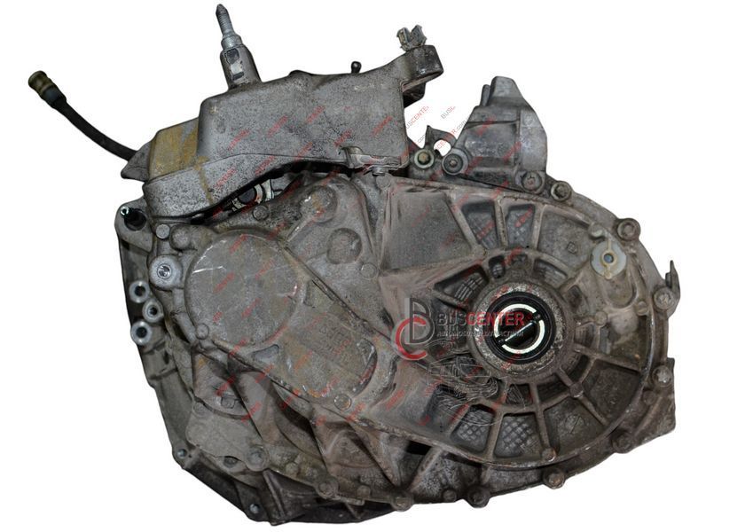КПП механическая 6 ступенчатая 4Х4 Renault Duster TL8000 176032 фото