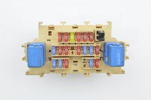 Блок предохранителей Nissan Qashqai 24311ED000 24311-ED000 115199 фото