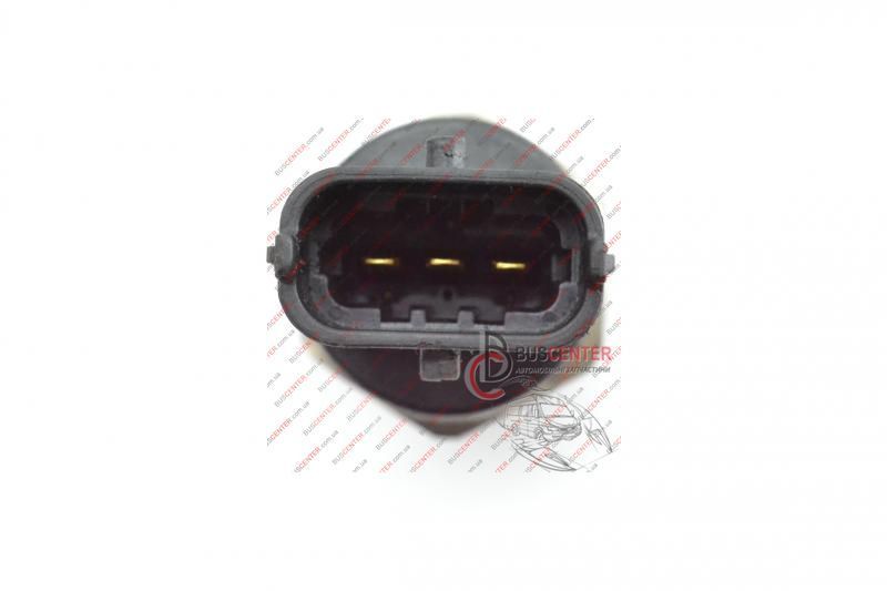 Датчик давления топлива в Common Rail рейке/ топливной рампе, планке Renault Master 0281002568 4215 фото