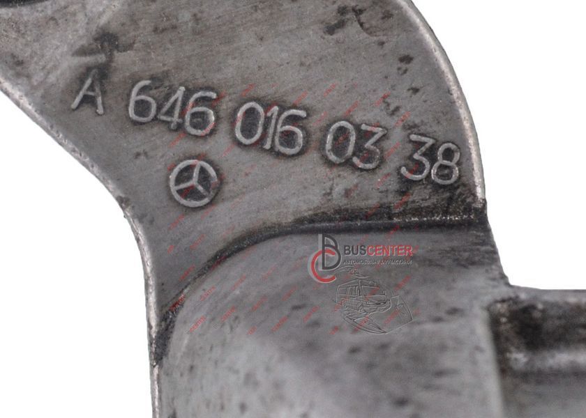 Кронштейн крепления вакуумного насоса Mercedes E-Class A6460160338 163885 фото
