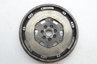 Маховик демпферный Nissan Qashqai 415040010 109250 фото