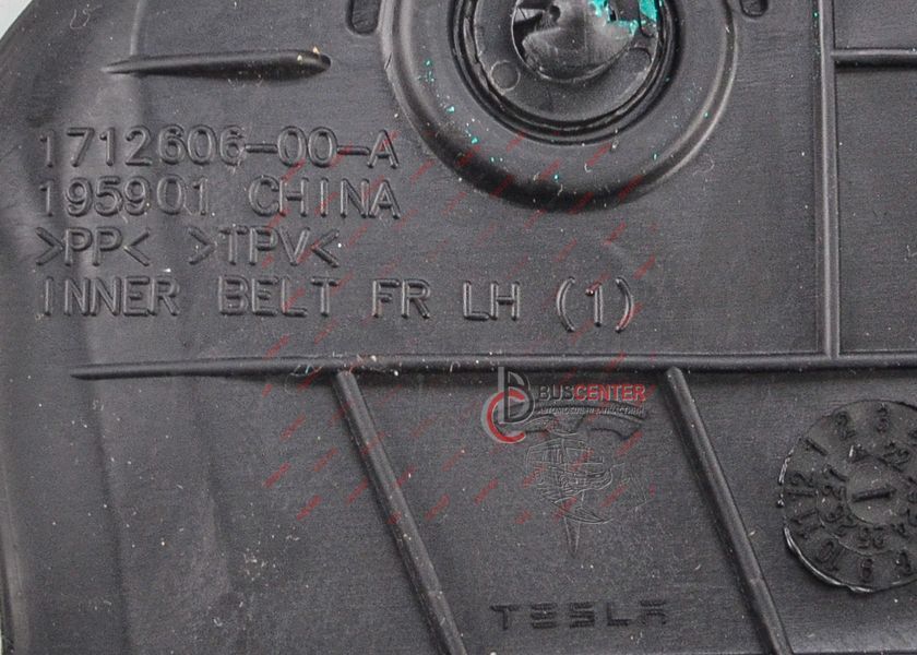 Ущільнювач скла двері передньої лівої нижній (внутрішній) Tesla Model 3 1712606-00 166673 фото