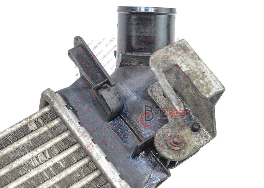 Радиатор интеркулера Renault Logan 8200424155 186167 фото