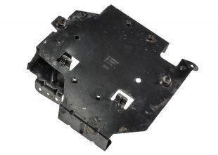 Кронштейн крепления ЭБУ Renault Trafic 8200630428 135994 фото