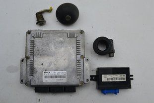 Электронный блок управления (ЭБУ) (комплект) (компьютер) Renault Master 8200058743 0281010320 96907 фото